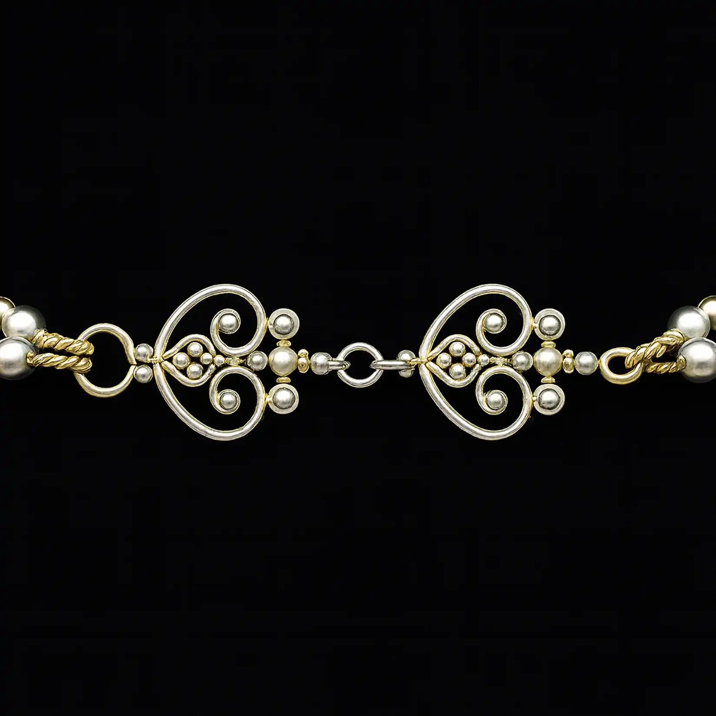 Sirena of Three Tides