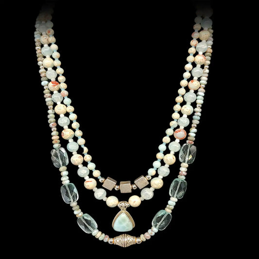 Sirena of Three Tides